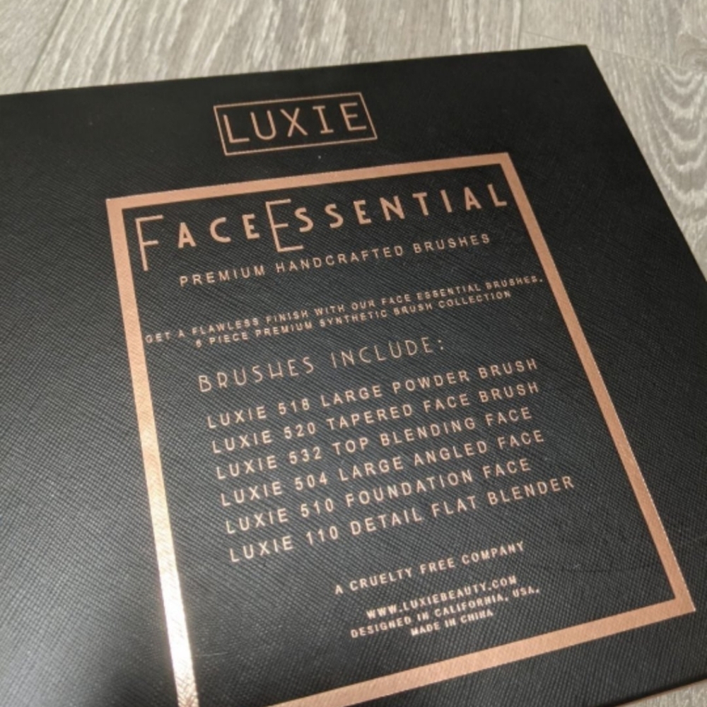 Luxie Beauty Face essential brush set - Picture 3 of 3